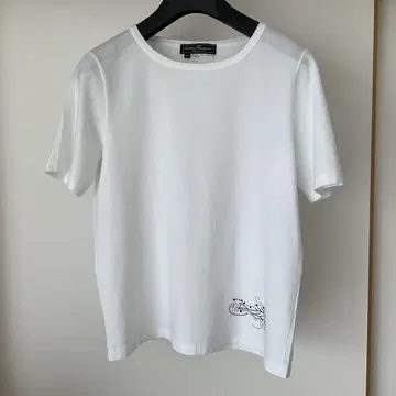살바토레 페라가모 티셔츠 M 사이즈