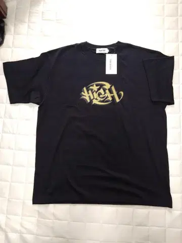 High Life 골드 로고 티셔츠 새상품
