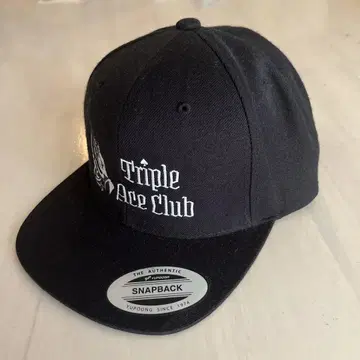 Triple Ace Club 블랙 스냅백 캡