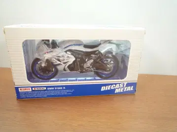 피넛 클럽 MSZ 1/12 SUZUKI GSX-R1000 스즈키