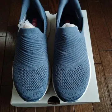 스니커즈 22.5cm
