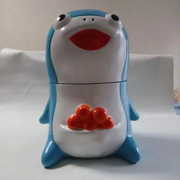 소프트 비닐 코이스 스카이블루 작은 흠집이 있습니다.