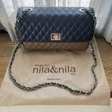 nila&nila 네이비 베이지 숄더백 미사용