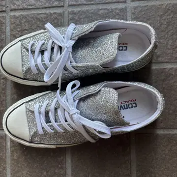 CONVERSE ALL STAR 실버 글리터 스니커즈