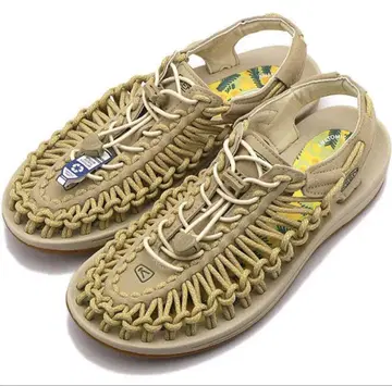 킨 KEEN 유니크 여성용 샌들 22.5