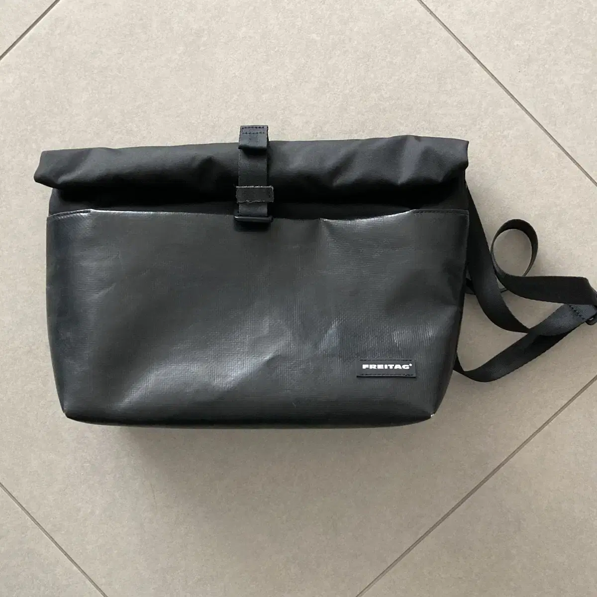 廃盤モデル◎FREITAG BEN BLACK 廃番】 FREITAG フライターク F74 BOB - メルカリ