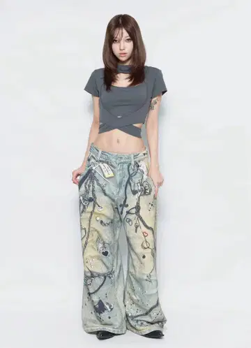 더레드스레드 S 프린트 스웨트1 토이