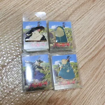 지브리 하울의 움직이는 성 핀즈 핀 배지