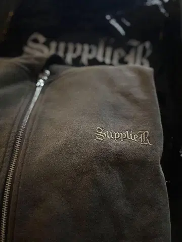 Supplier 지퍼 후드티
