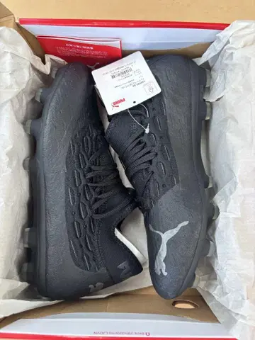 Puma 블랙 축구화 26.5cm