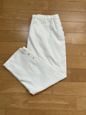 TO BE CHIC 크롭 팬츠