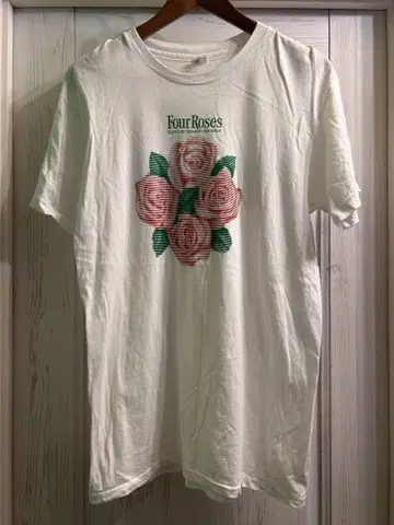 80s 90s 빈티지 Four Roses 티셔츠 GUNS AND 장미