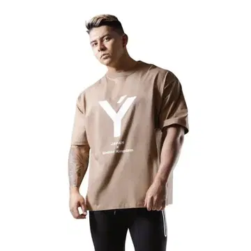 브라운 Y 로고 인기 티셔츠
