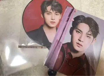 SEVENTEEN 민규 Power of Love 부채 프리 사진