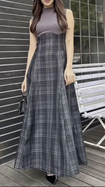 새상품 택 포함 체크 슬리브리스 코르셋 원피스