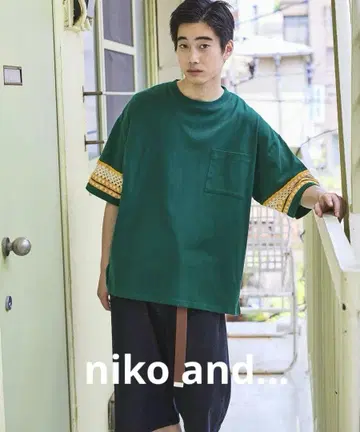 niko and... 크로셰 절개 티셔츠