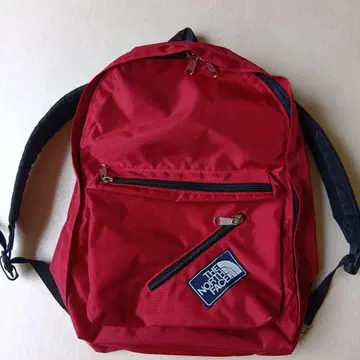 THE NORTH FACE 레드 백팩/미사용에 가까운 새상품급.