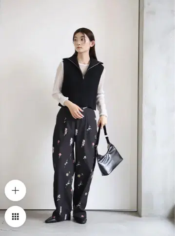 셀렉트 모카 [official 한정판] 플라워 프린트 와이드 팬츠