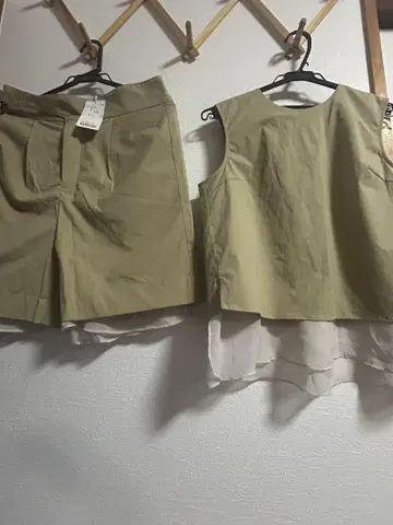미사용 택 포함 어반 리서치/베이지 쉬폰 밑단 셋업/원사이즈