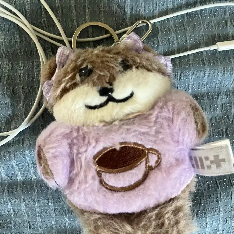 ILLIT Moka Doll Plush Keyring Poca Photocard on Bunjang Global Site.