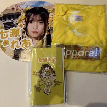 Appare! 나나세 레아 폴라로이드 홀더 부채 티셔츠