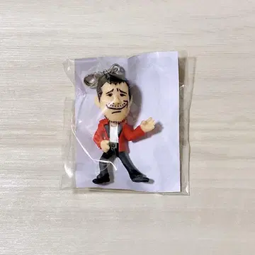 야자와 에이요시 Mr.E 가챠 봉투 빨간색 자켓