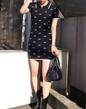 EMODA 톤 컬러 폴로 원피스