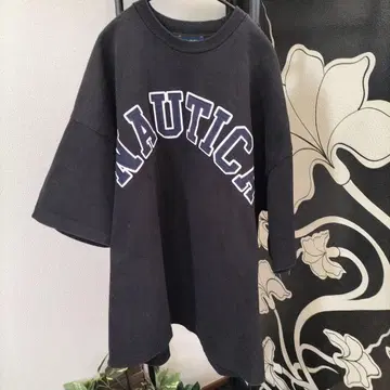 NAUTICA 헤비 웨이트 블랙 티셔츠