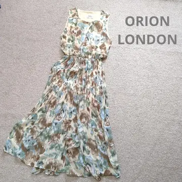 ORION LONDON 꽃무늬 플리츠 롱 원피스