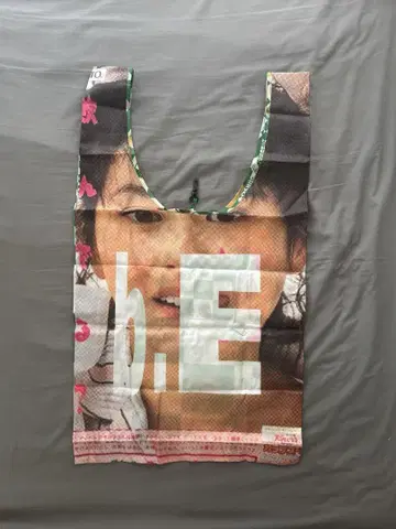유니크한 디자인 에코백
