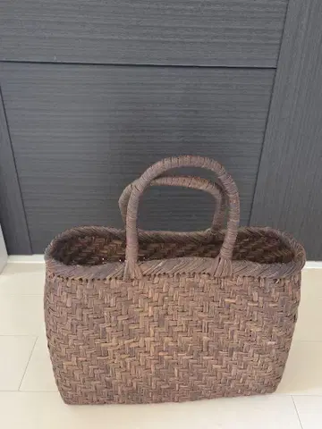 야마나시 포도 덩굴 토트백