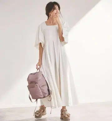emmi atelier 화이트 롱 원피스