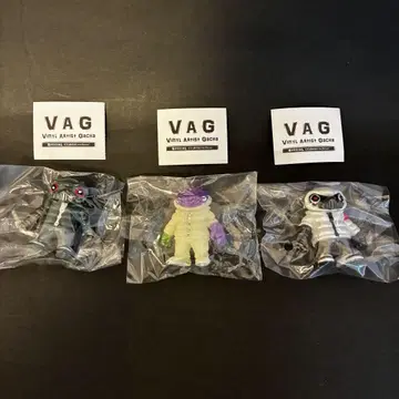 GYAROMI VAG 피규어 3종 세트