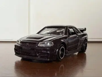 토미카 영광의 GT-R 세트 닛산 스카이라인 GT-R(R34)
