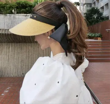 Bibiy. B. STAR SUN HAT 스트로우 햇 밀짚모자