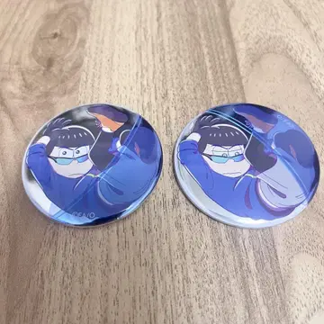 카라마츠 아니카 캔뱃지 2개 세트