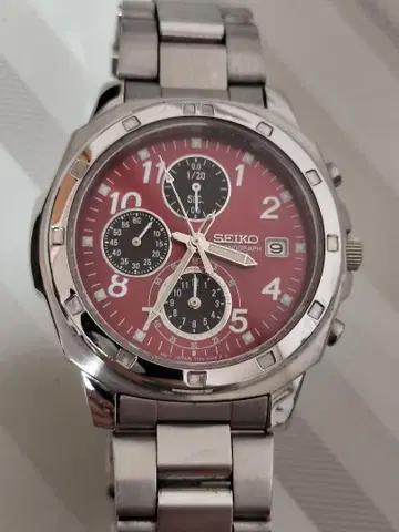 새상품급 세이코 SEIKO 크로노그래프 7T92-0CA0 레드 손목시계