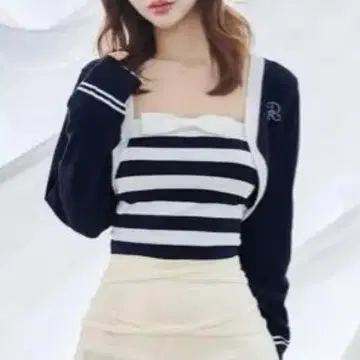 레이어드 보더 니트 앙상블
