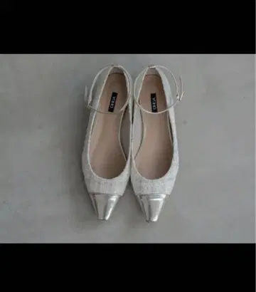 OHGA 오가 COMBI TWEED PUMPS 화이트 23 펌프스