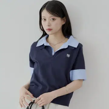 [웹 한정품] Chico 자수 카라 부착 폴로 니트