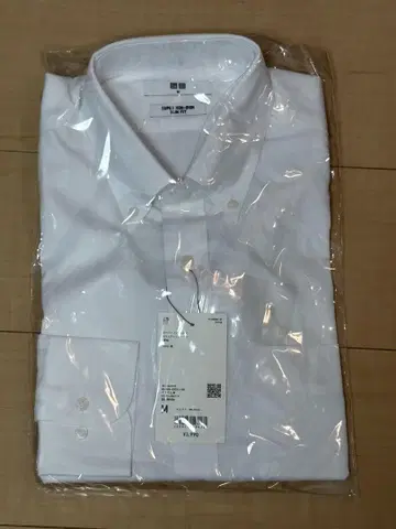 유니클로 셔츠 화이트 5장