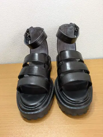 아비렉스 통굽 볼륨 글래디에이터 샌들 S 사이즈
