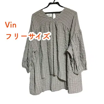 새상품 택 포함 vin 반 코튼 개더 블라우스 모카
