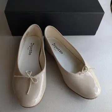 레페토 샌드 리온 에나멜 37 Repetto 23cm