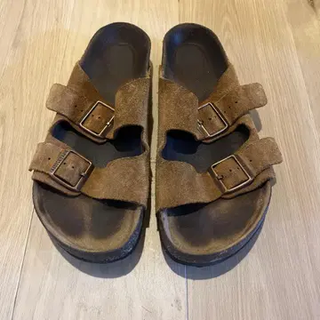 버켄스탁 애리조나 EU42