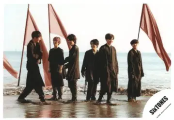 SixTONES 뉴에라 집합 공식 사진 *1장