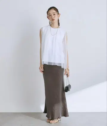 얇은 명주 레이어드 티셔츠 La boutique BonBon