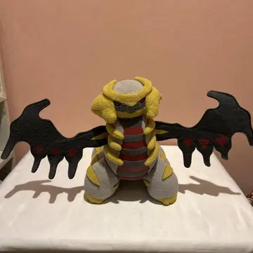 기라티나 타카라토미 봉제 인형 레트로