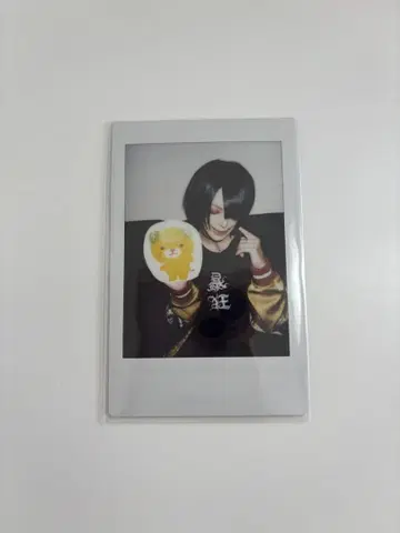 달콤한 폭력 사키 폴라로이드 지역 캐릭터