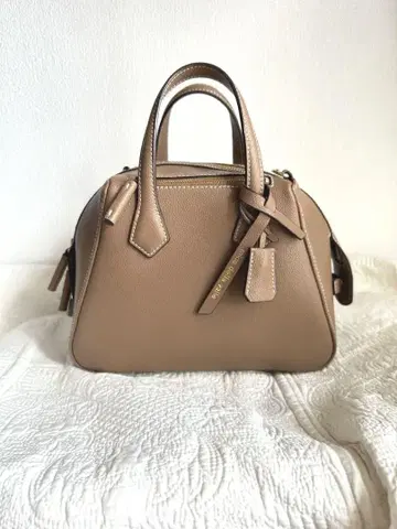 MICA DELLA VALLE / 미카 델라 발레 백